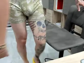 Chaturbate Adult Video Chat of tattoo_couple77
