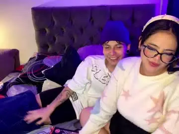 Chaturbate Live Sex Cam of andy_emily