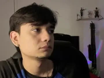 Chaturbate Free Porn Cam of davoxer