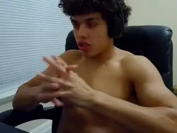 Chaturbate Free Porn Cam of itstarzan