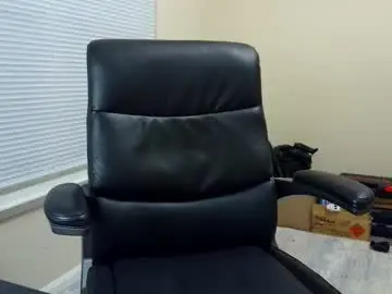 Chaturbate Adult Video Chat of itstarzan