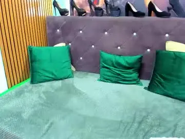 Chaturbate Adult Video Chat of laurasinfull