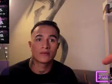 Chaturbate Free Porn Cam of liamdeep_