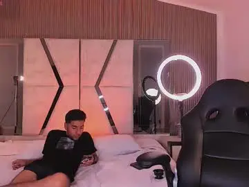 Chaturbate Free Live Porn of liamdeep_