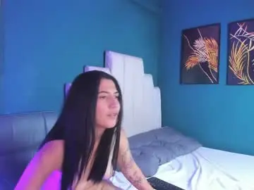 Chaturbate Sex Cam of adriienne_