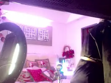 Chaturbate Adult Webcams of evelynagrey