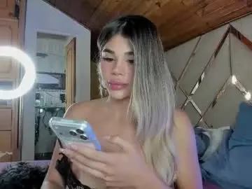 Chaturbate Best live sex cam show of _xcherrycrushx_