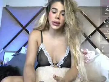 Chaturbate Free Porn Cam of _xcherrycrushx_