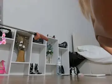 Chaturbate Sex Cam of hi_miki