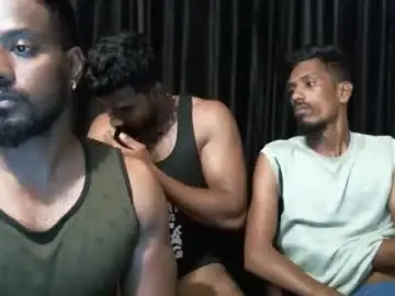 Chaturbate Live Sex Cam of indiandesiguys2023