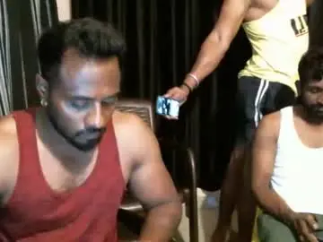 Chaturbate Nude Webcam of indiandesiguys2023