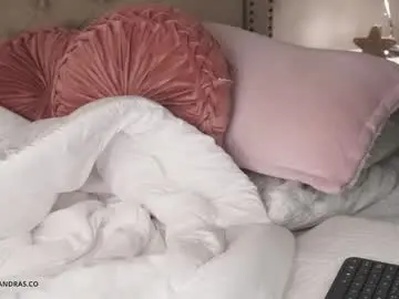 Chaturbate Free Porn Cam of miss_meii