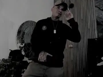 Chaturbate Watch Live Sex Cams of onceagain97_