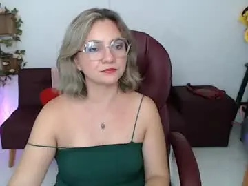 Chaturbate Adult Video Chat of rebeca_milf