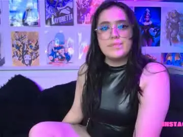 Chaturbate Watch Live Sex Cams of snowblack_