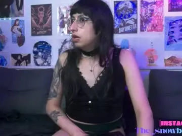 Chaturbate Live Sex Cam of snowblack_