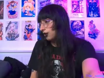 Chaturbate Adult Webcams of snowblack_