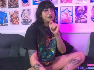 Chaturbate Best live sex cam show of snowblack_