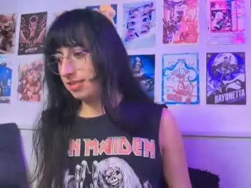 Chaturbate Best live sex cam show of snowblack_