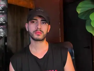 Chaturbate Live Sex Cam of yourboynextdoor1