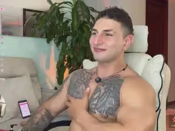 Chaturbate Sex Chat of angeloferro1