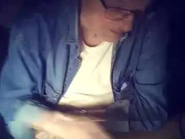 Chaturbate Live Sex Cam of bekklove1