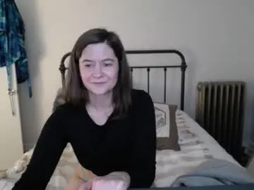 Chaturbate Live Sex Cam of bellastrange69