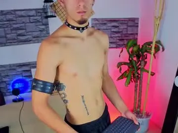 Chaturbate Live Sex Cam of dark_rosse1