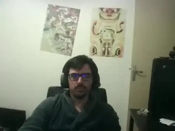 Chaturbate Live Sex Cam of romainb72