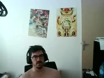 Chaturbate Live Sex Cam of romainb72
