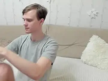 Chaturbate Adult Video Chat of yueslang
