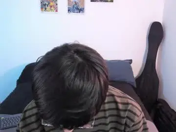 Chaturbate Nude Webcam of andy_bankai