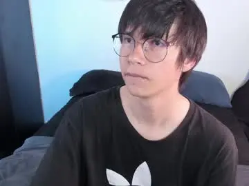 Chaturbate Nude Webcam of andy_bankai