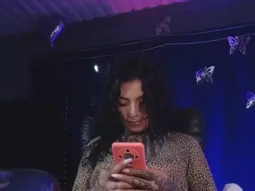 Chaturbate Adult Webcam of ema_ploxx
