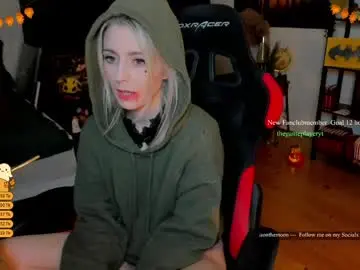 Chaturbate Watch Live Sex Cams of kimilee22