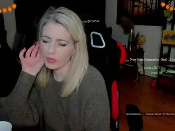 Chaturbate Adult Webcams of kimilee22