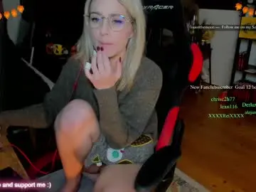 Chaturbate Live Sex of kimilee22