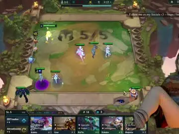 Chaturbate Sex Chat of kimilee22