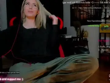 Chaturbate Watch Live Sex Cams of kimilee22