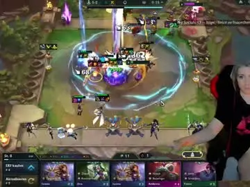 Chaturbate Free Porn Cam of kimilee22