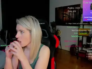 Chaturbate Adult Video Chat of kimilee22