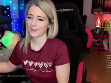 Chaturbate Adult Video Chat of kimilee22