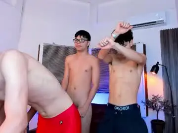 Chaturbate Free Porn Cam of party_guyssex
