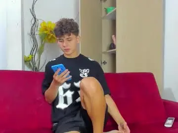 Chaturbate Watch Live Sex Cams of sexys_boys18