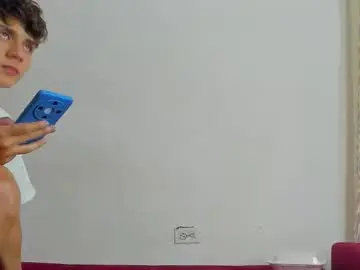 Chaturbate Live Sex of sexys_boys18