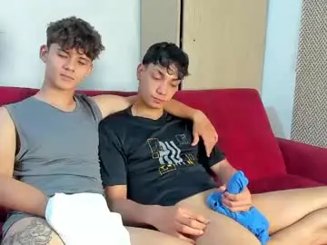 Chaturbate Live Sex Cam of sexys_boys18