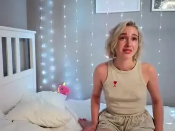 Chaturbate Free Porn Cam of innocent_girll