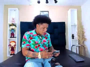 Chaturbate Private Sex Chat of leon_poins