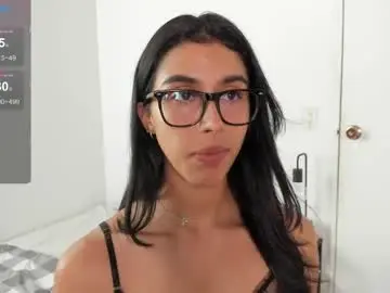 Chaturbate Live Sex Cam of mazikeen_18