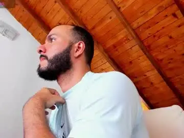 Chaturbate Free Porn Cam of tom_bailey_